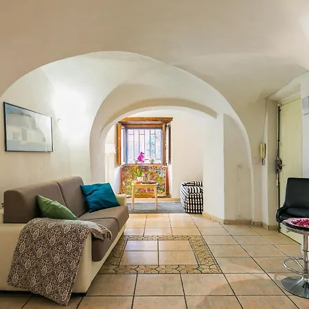 Moro 50 - Loft In Trastevere-2